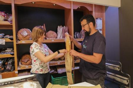 Imagen La Diputación de Segovia y la Junta de Castilla y León desplegarán en septiembre la campaña ‘Consume Rural’, con bonos para reactivar el comercio de proximidad